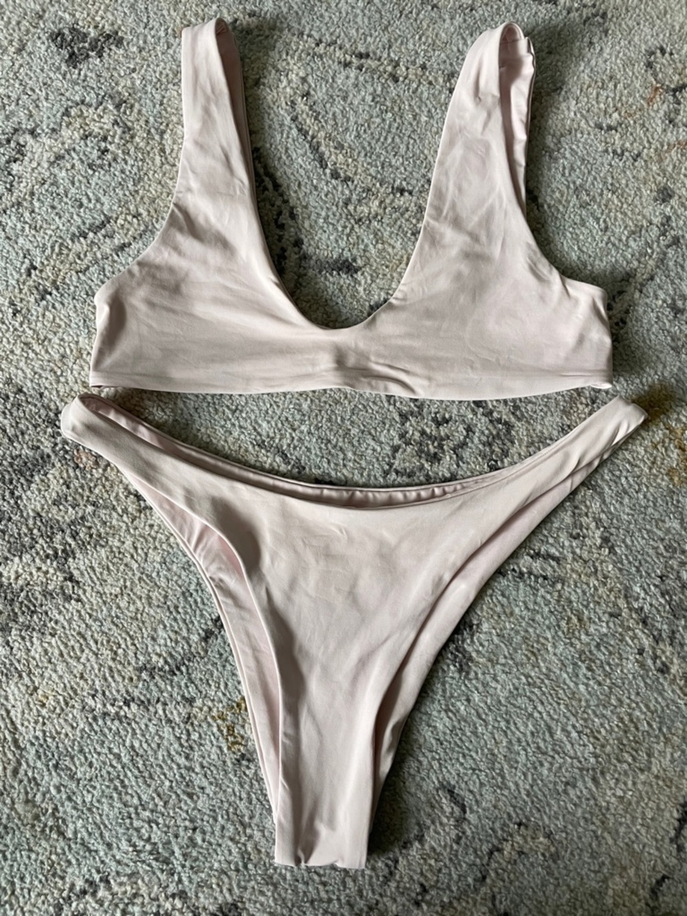 Minimal Scoop Neck Bikini Set in Light Pink